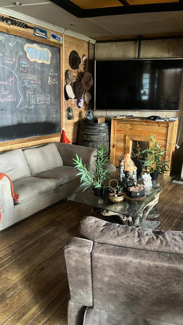 Hostel La Morenita Punta Arenas Esterno foto